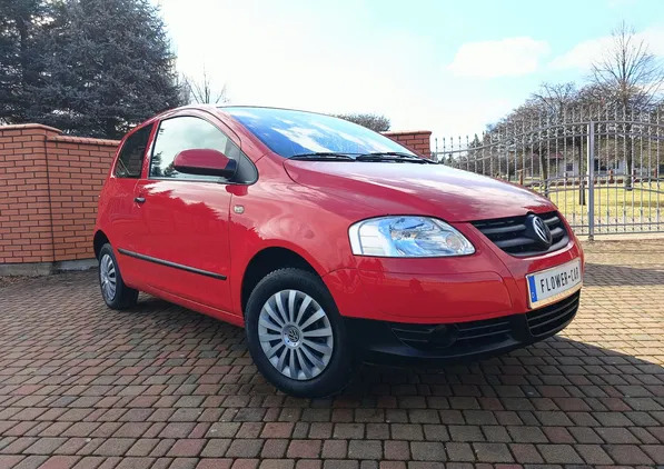 świętokrzyskie Volkswagen Fox cena 7999 przebieg: 145611, rok produkcji 2005 z Staszów